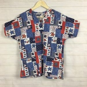(C1-27) WS Fundamentals Scrub Top Americana Patch